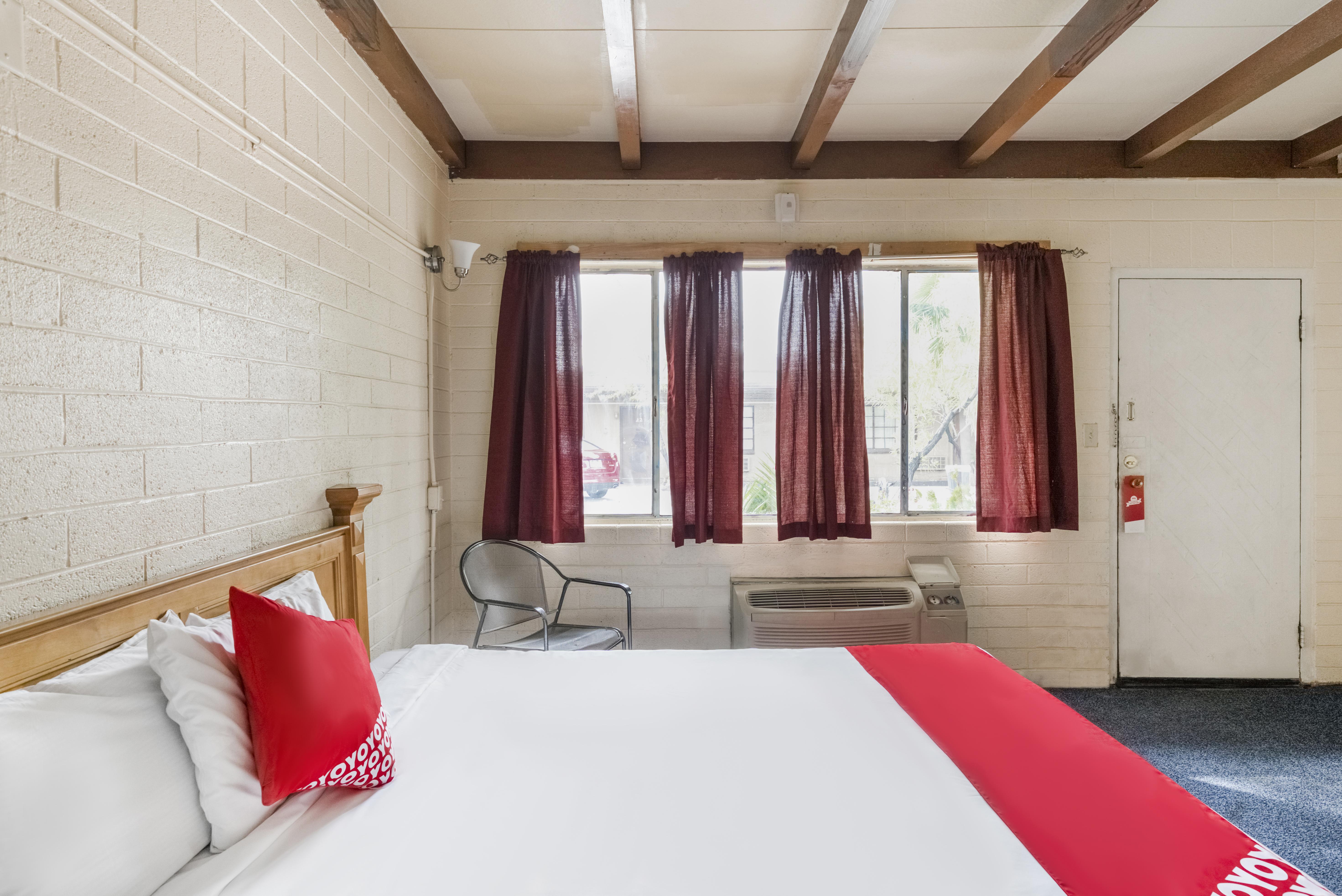 Oyo Oasis Motel Las Vegas I-15 Екстер'єр фото