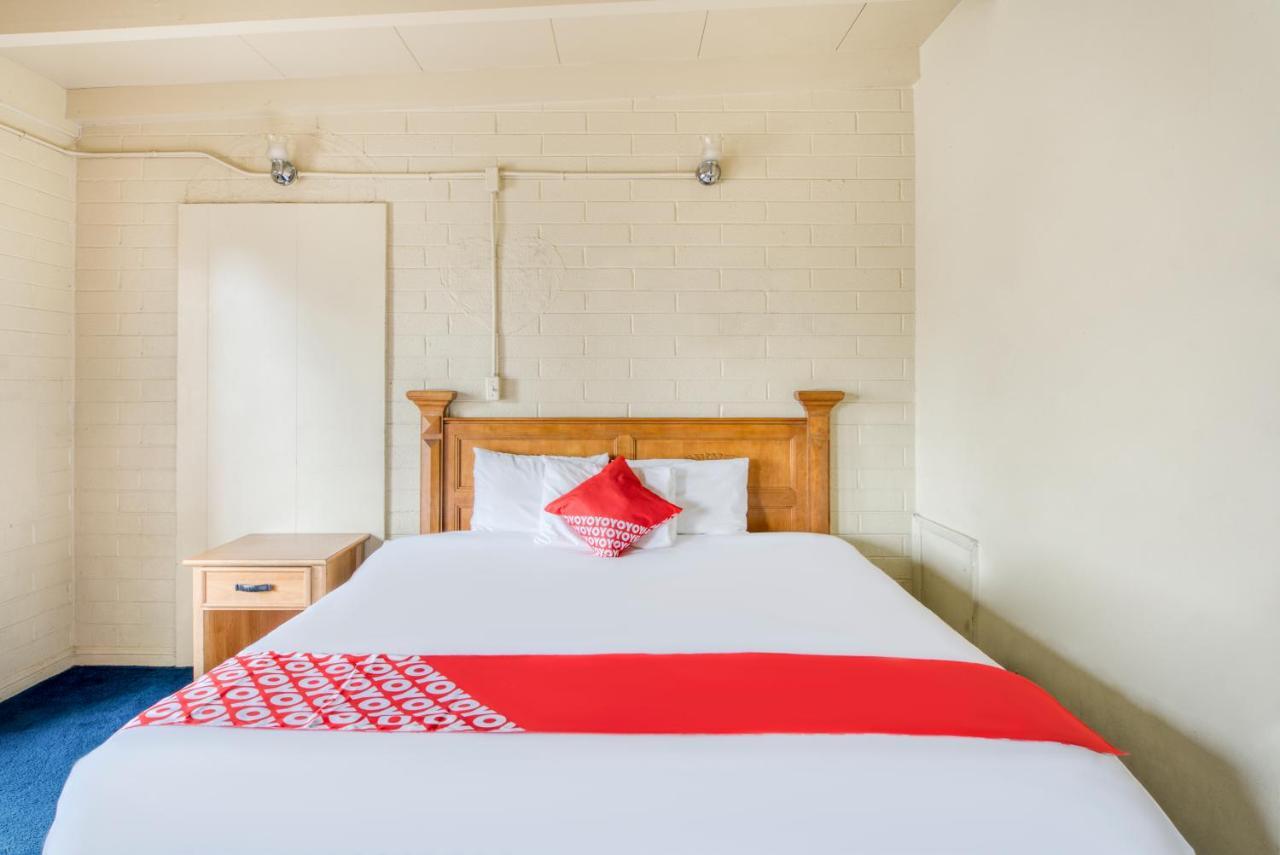 Oyo Oasis Motel Las Vegas I-15 Екстер'єр фото